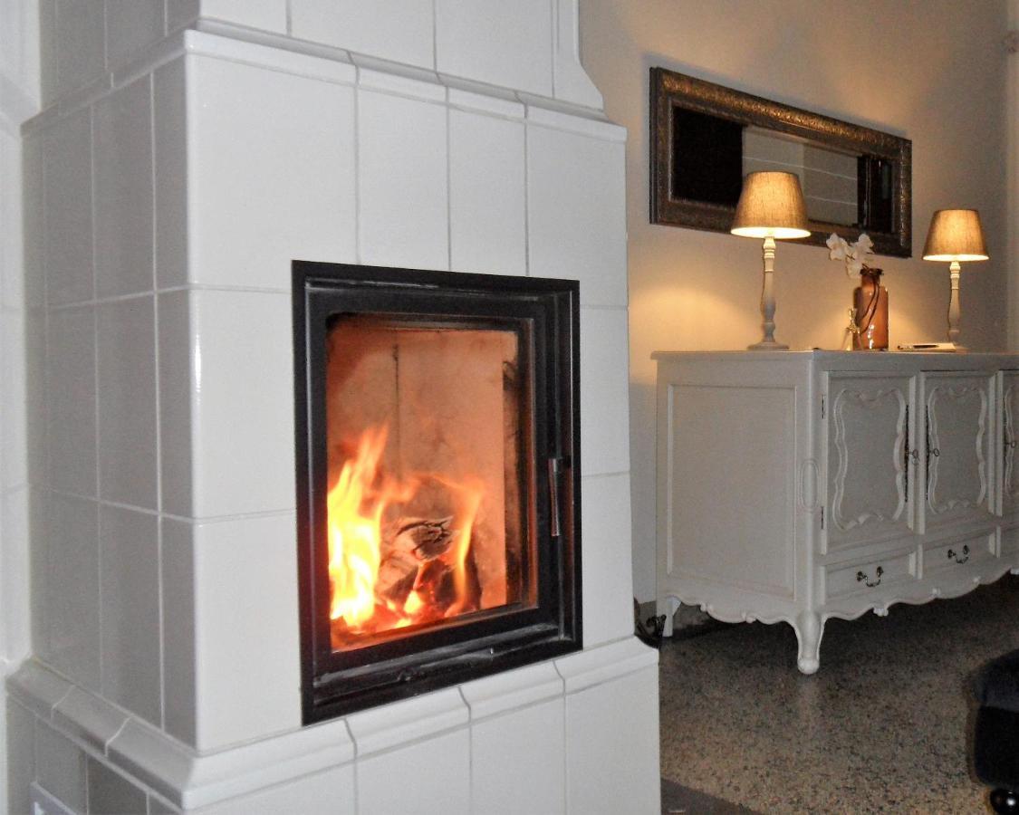 Herrenhaus Kunzwerda Bei Torgau - Aparthotel, Boardinghouse, Wohnen Auf Zeit Kültér fotó